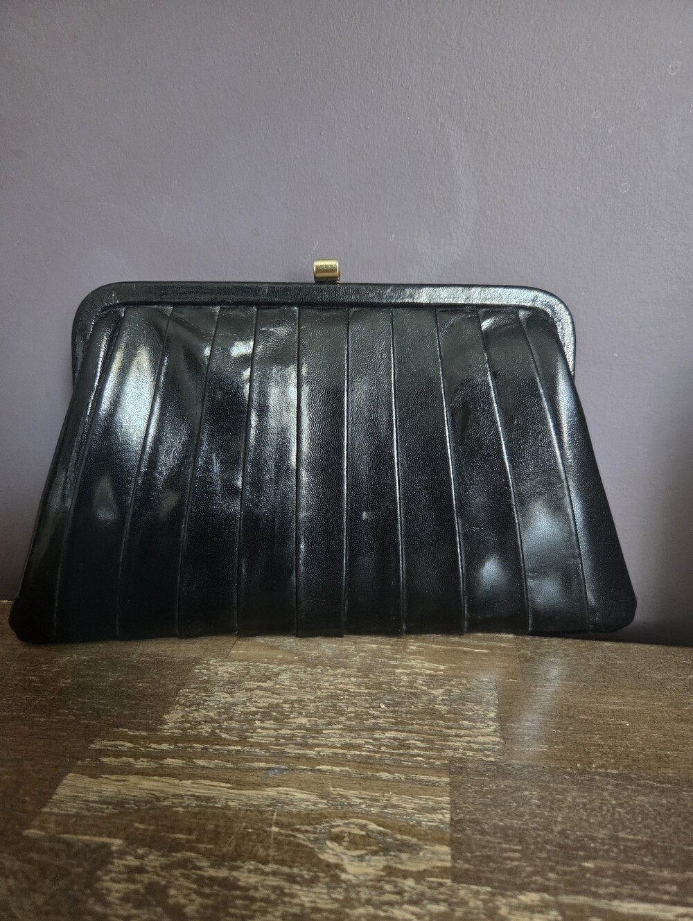 50's-60's Mid Century Pleated Leather Clutch